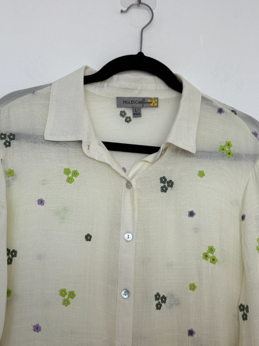 Figueroa & Flower Women’s Large Ivory Sheer Floral Embroidered Tiered Button-Dow - Picture 3 of 8
